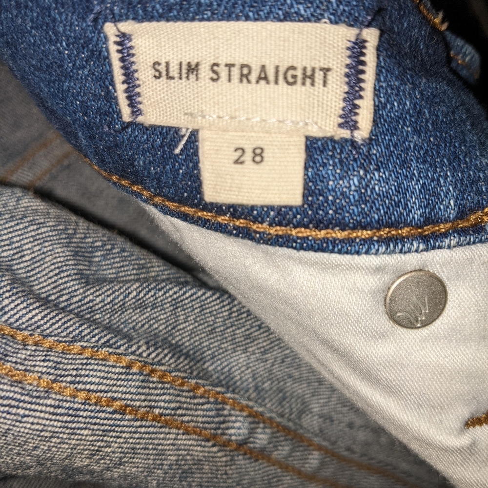 Madewell - Slim Straight Jeans: Distressed Button-Front Edition J7214 | Size 28 - Picture 6 of 10